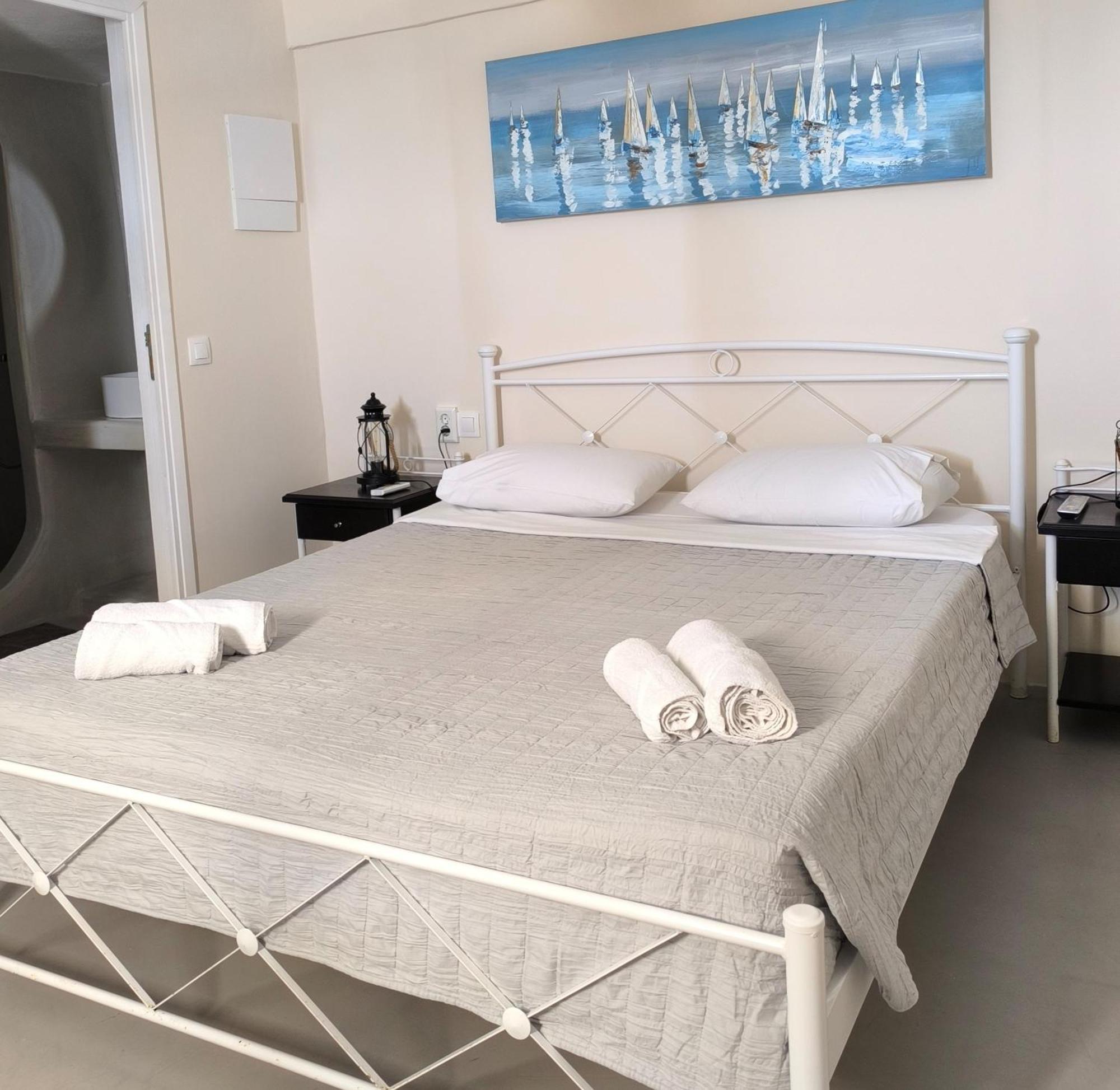 Kampanelia Village Suites Fira  Exteriör bild