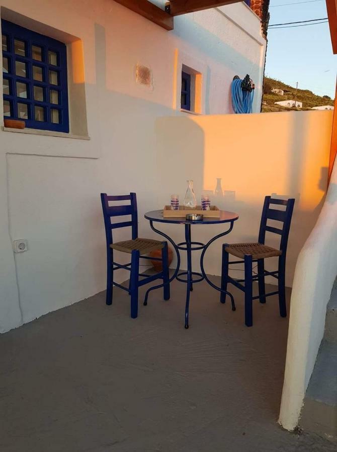 Kampanelia Village Suites Fira  Exteriör bild