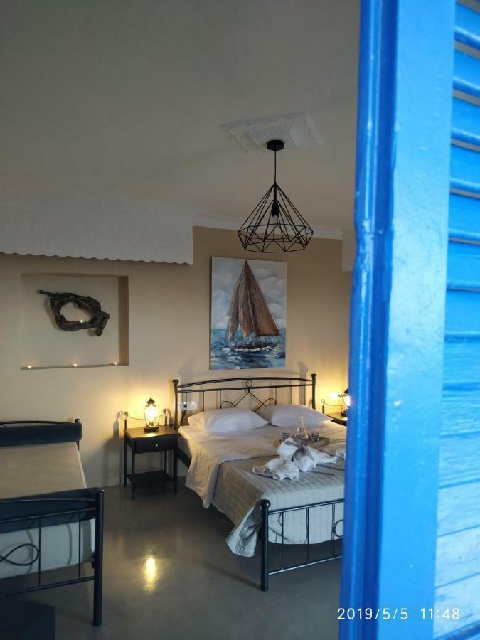 Kampanelia Village Suites Fira  Exteriör bild