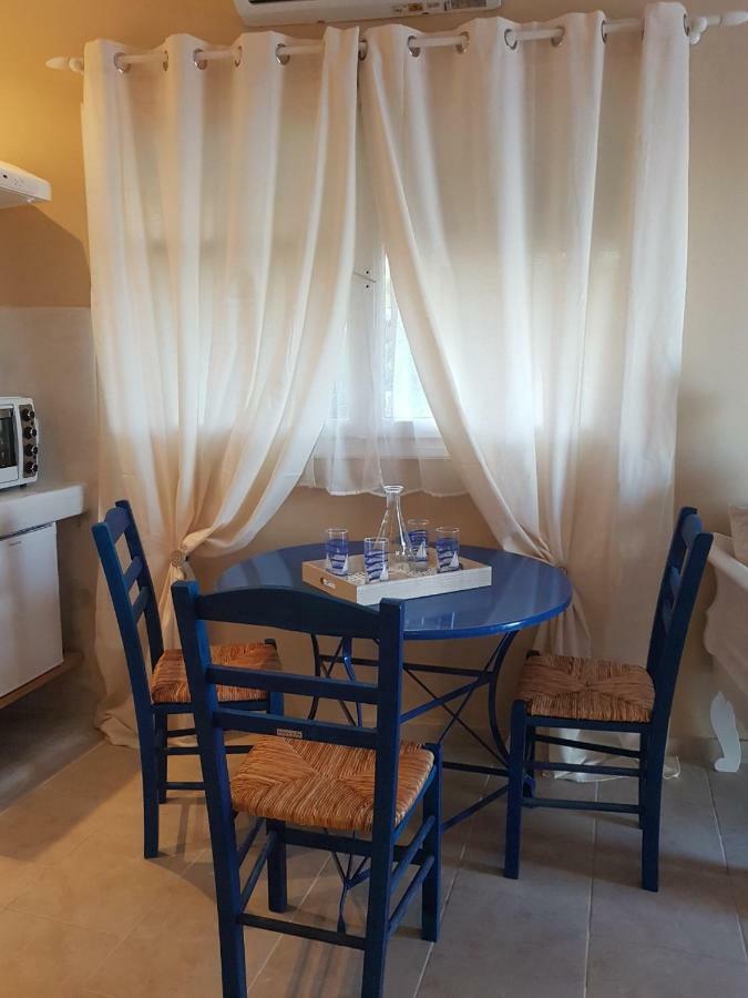 Kampanelia Village Suites Fira  Exteriör bild